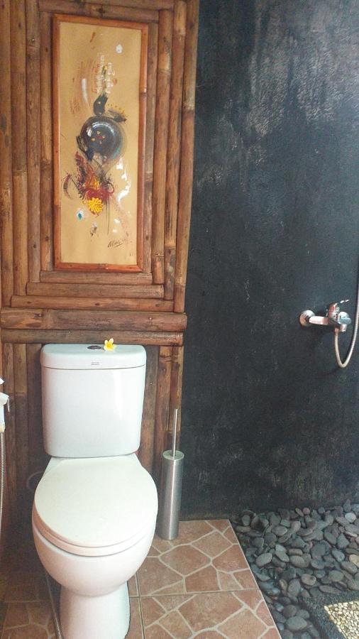 ホテル Lafyu Bali Singaraja エクステリア 写真