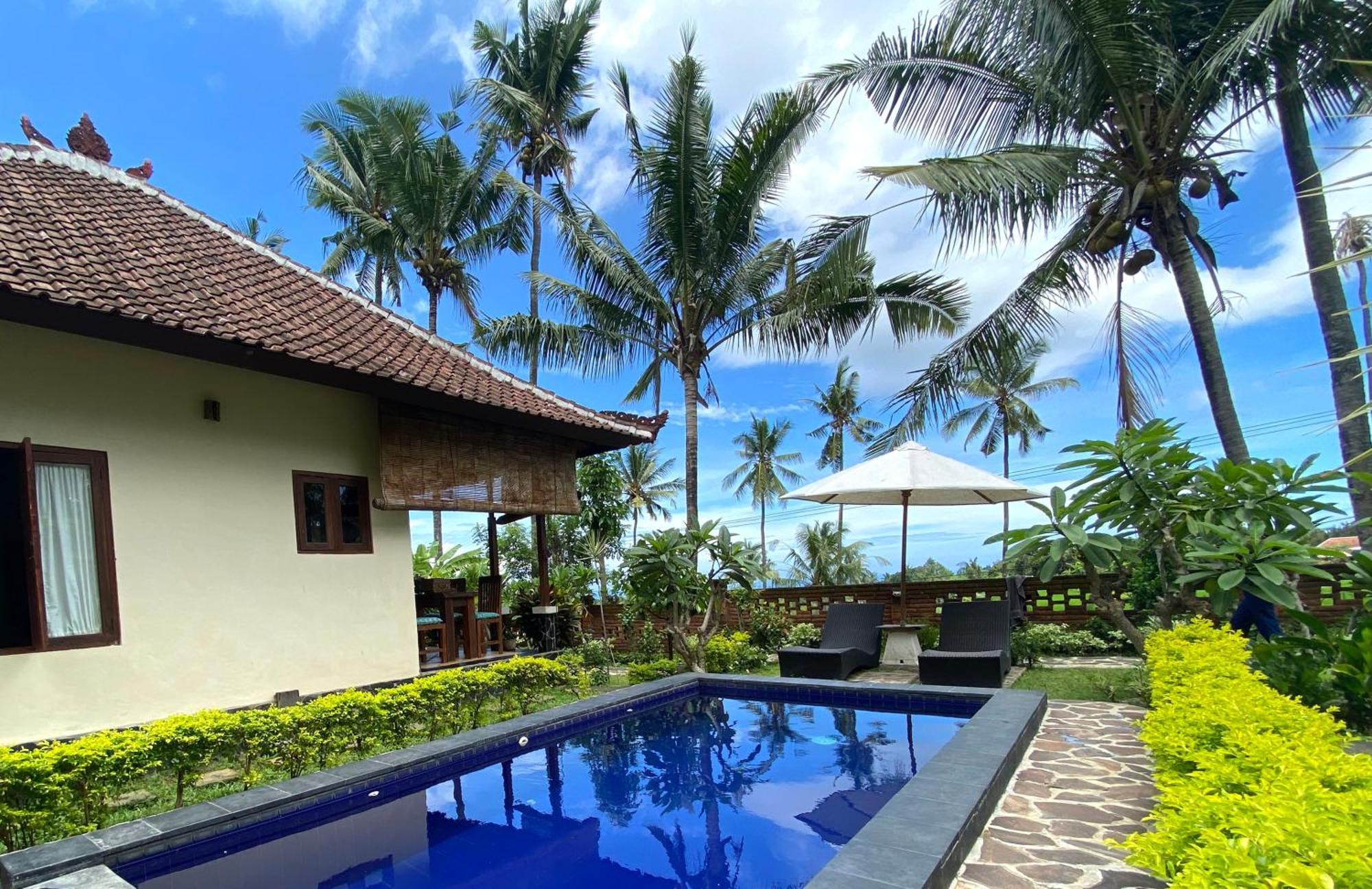 ホテル Lafyu Bali Singaraja エクステリア 写真